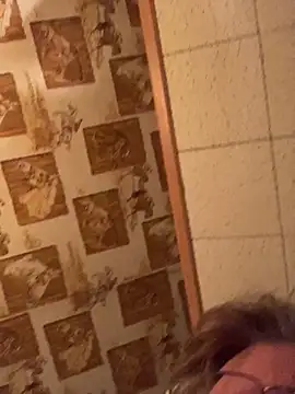 Tonybaloney1972 online show from November 2025 12:33:02 AM