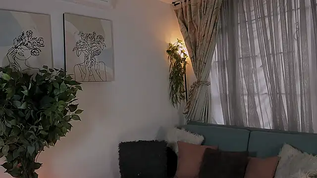 aisha bx online show from March 2026 01:01:02 PM