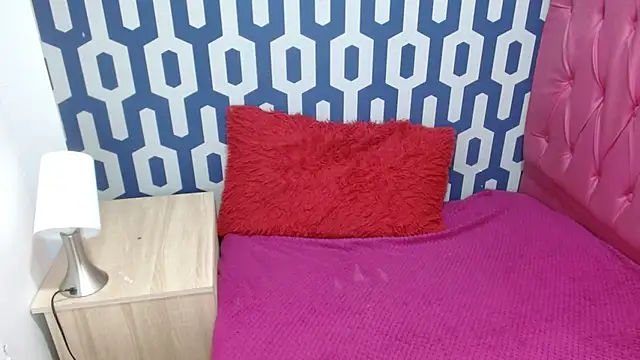 sarax ximena online show from October 2025 05:18:02 AM