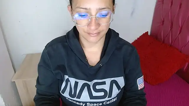 sarax ximena online show from November 2025 09:42:02 AM