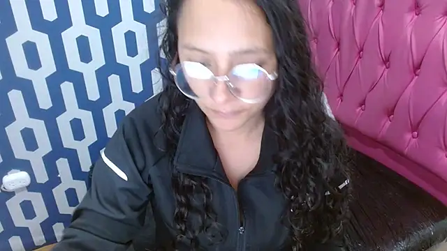 sarax ximena online show from March 2025 09:31:02 PM