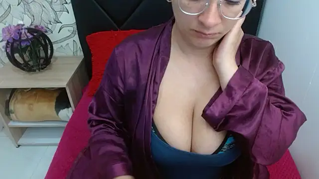 Snapshot of sarax_ximena chatting on May 2026 06:42:02 AM sarax ximena online show from May 2026 06:42:02 AM