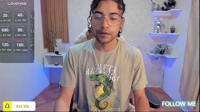 Aaron Jassell1 online show from March 2025 11:01:02 PM