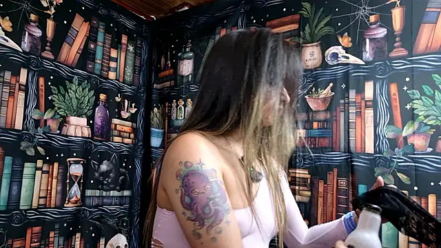 julietta   jackson online show from March 2026 07:30:01 PM