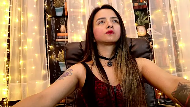 julietta   jackson online show from June 2026 10:36:01 PM
