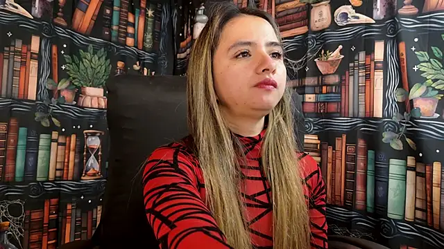 Snapshot of julietta___jackson chatting on February 2025 11:15:01 PM julietta jackson online show from February 2025 11:15:01 PM