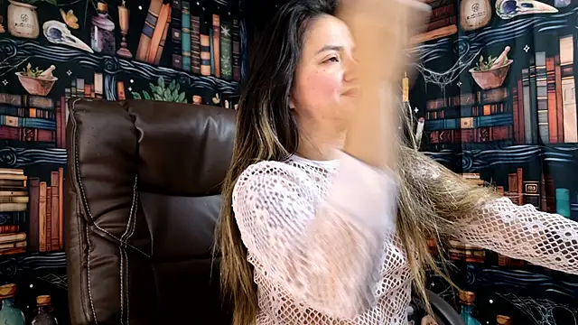 julietta   jackson online show from April 2026 04:46:02 PM