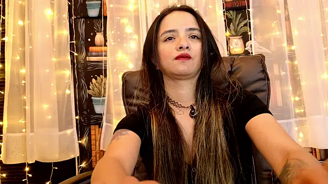 julietta   jackson online show from July 2026 09:14:02 PM