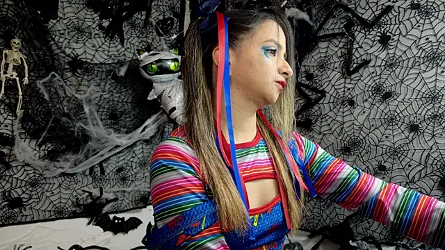 julietta   jackson online show from October 2025 06:37:01 PM