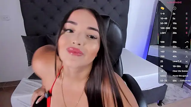 ninfomaria  online show from January 2026 06:46:01 PM