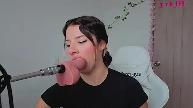 Mia adams66 online show from September 2025 02:50:01 PM