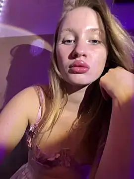 saint cat25 online show from April 2026 10:05:02 PM