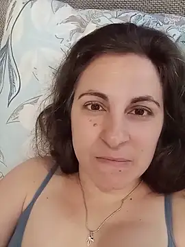 ShelaDiass online show from May 2026 06:01:01 AM