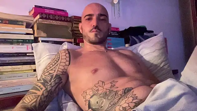 alessandromori91 online show from June 2026 09:09:02 PM