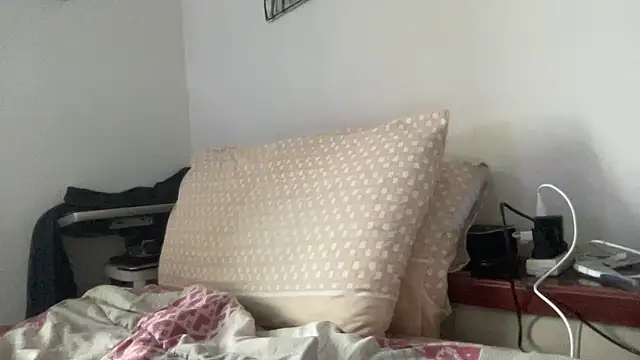 Snapshot of alessandromori91 chatting on January 2026 08:54:02 AM alessandromori91 online show from January 2026 08:54:02 AM