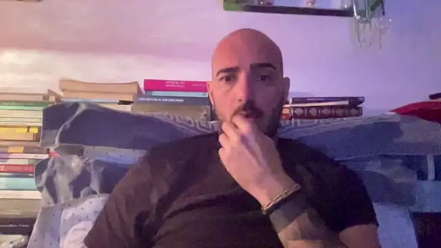 alessandromori91 online show from May 2026 07:22:01 PM