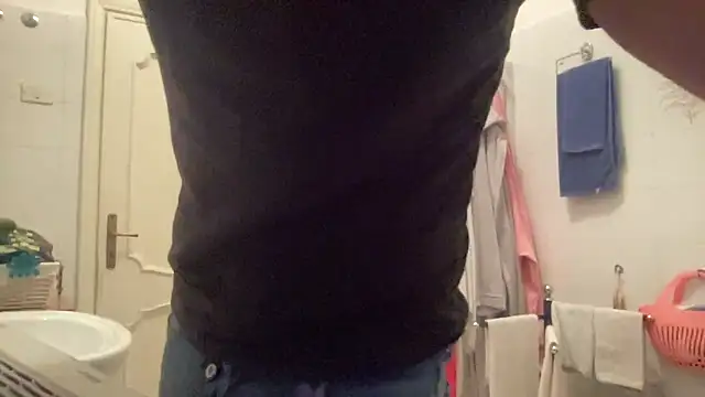 Snapshot of alessandromori91 chatting on January 2026 05:27:02 PM alessandromori91 online show from January 2026 05:27:02 PM