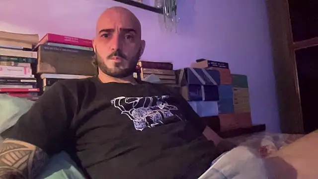 alessandromori91 online show from May 2026 09:07:01 PM