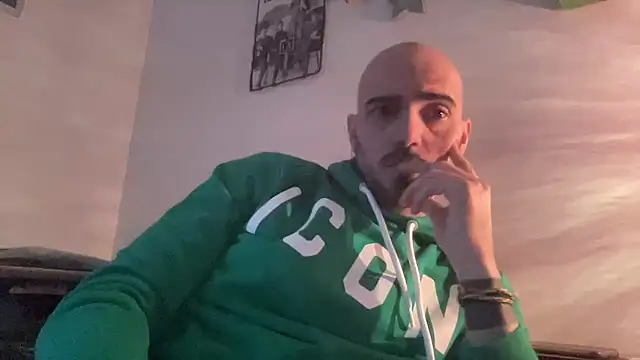 Snapshot of alessandromori91 chatting on February 2026 04:20:02 PM alessandromori91 online show from February 2026 04:20:02 PM