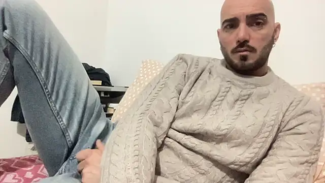 Snapshot of alessandromori91 chatting on January 2026 08:46:01 PM alessandromori91 online show from January 2026 08:46:01 PM