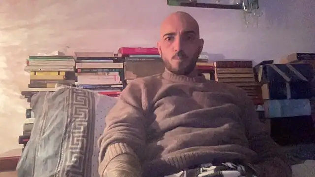 alessandromori91 online show from March 2026 07:27:02 PM