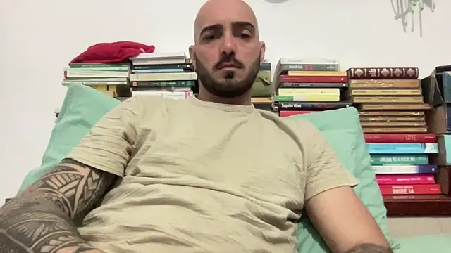 alessandromori91 online show from April 2026 08:15:02 PM