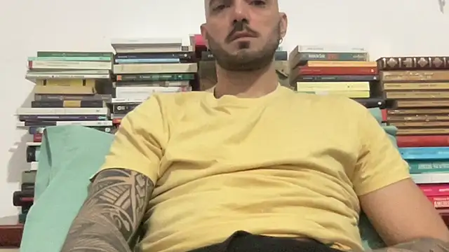 alessandromori91 online show from April 2026 08:04:02 PM