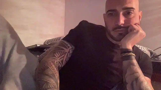 Snapshot of alessandromori91 chatting on December 2025 10:21:02 PM alessandromori91 online show from December 2025 10:21:02 PM