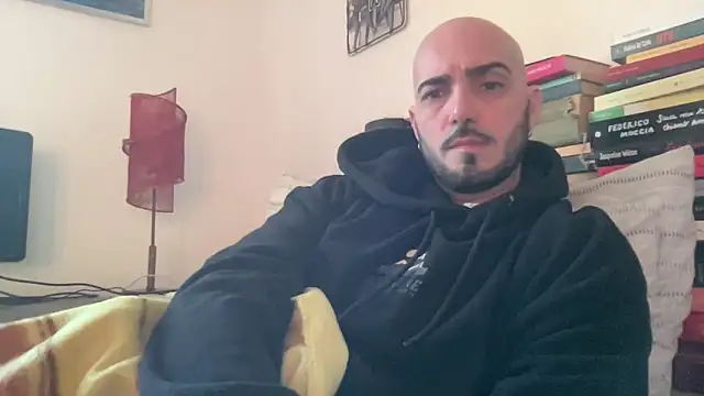 alessandromori91 online show from March 2026 04:43:01 PM