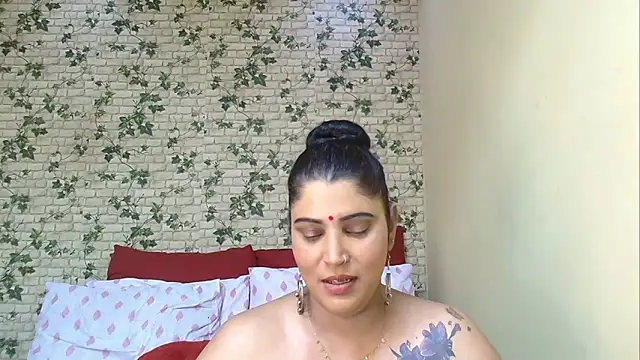 XIndianintimacy online show from April 2026 07:39:02 PM