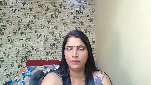 XIndianintimacy online show from February 2026 08:00:02 PM