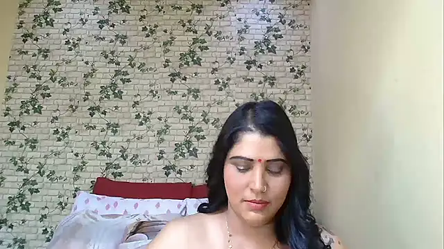 XIndianintimacy online show from May 2026 08:39:01 PM