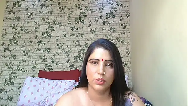 XIndianintimacy online show from May 2026 07:07:01 PM
