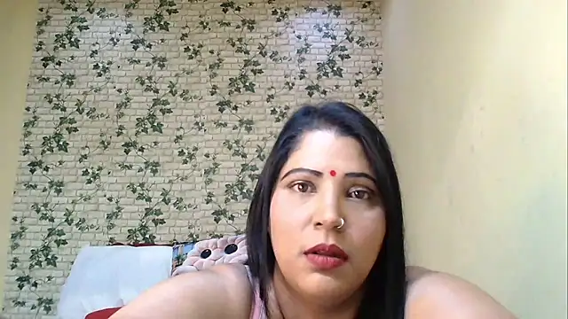 Snapshot of XIndianintimacy chatting on July 2026 06:52:01 PM XIndianintimacy online show from July 2026 06:52:01 PM