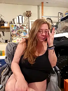 MsShelby40 online show from December 2025 11:29:02 PM