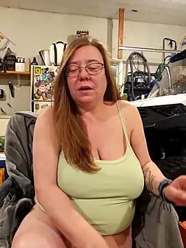 MsShelby40 online show from December 2025 11:20:01 PM