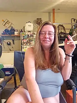 MsShelby40 online show from April 2026 10:01:01 PM