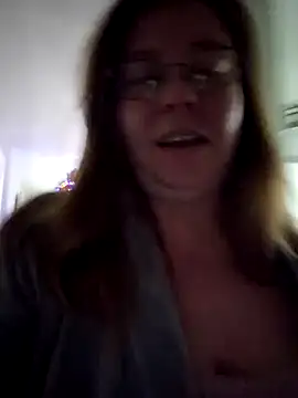 Snapshot of MsShelby40 chatting on December 2024 04:25:01 PM MsShelby40 online show from December 2024 04:25:01 PM