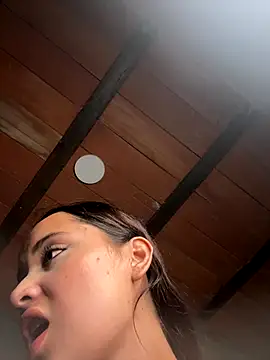 MollySanders    online show from October 2025 11:28:01 PM