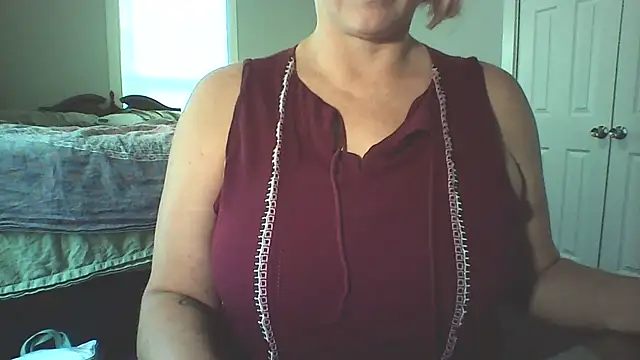 Big-Tits-McGee online show from September 2025 06:03:01 PM
