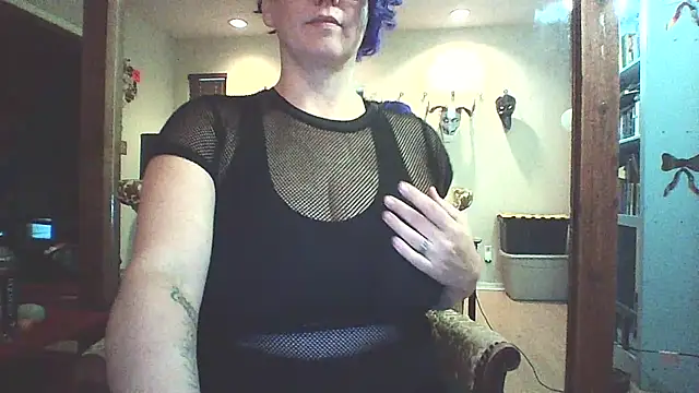 Big-Tits-McGee online show from October 2025 03:00:01 PM