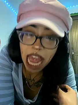 Violetta Suky online show from October 2025 12:53:02 AM