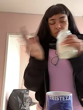 Violetta Suky online show from October 2025 12:48:02 PM