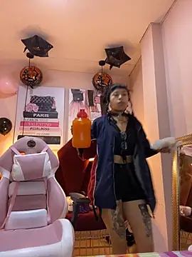 Violetta Suky online show from October 2025 12:59:02 PM