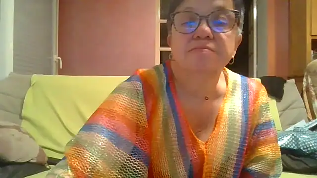 Vandeae44 online show from February 2026 08:52:02 PM