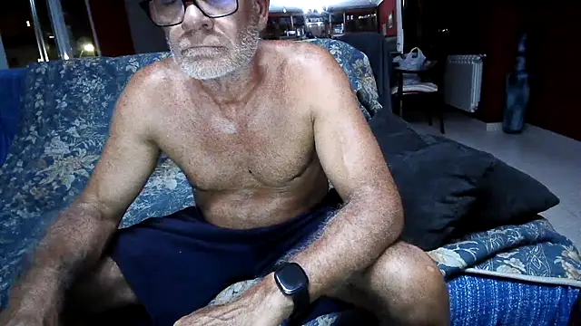 Snapshot of maduroguapo chatting on June 2026 08:52:02 PM maduroguapo online show from June 2026 08:52:02 PM