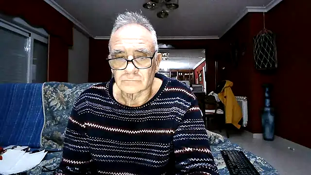 Snapshot of maduroguapo chatting on November 2025 10:10:01 PM maduroguapo online show from November 2025 10:10:01 PM