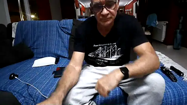 Snapshot of maduroguapo chatting on September 2025 09:21:01 PM maduroguapo online show from September 2025 09:21:01 PM