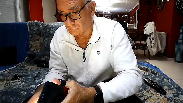 Snapshot of maduroguapo chatting on November 2025 10:21:02 PM maduroguapo online show from November 2025 10:21:02 PM