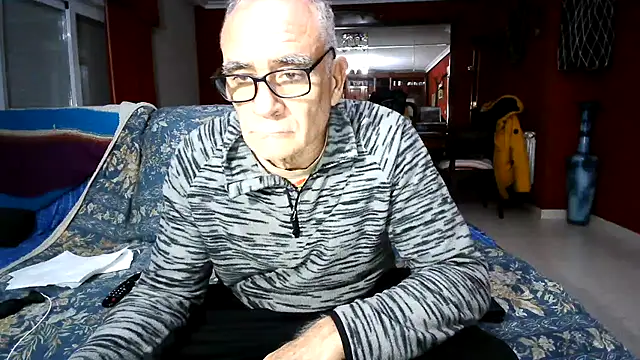 maduroguapo online show from February 2026 09:33:02 PM